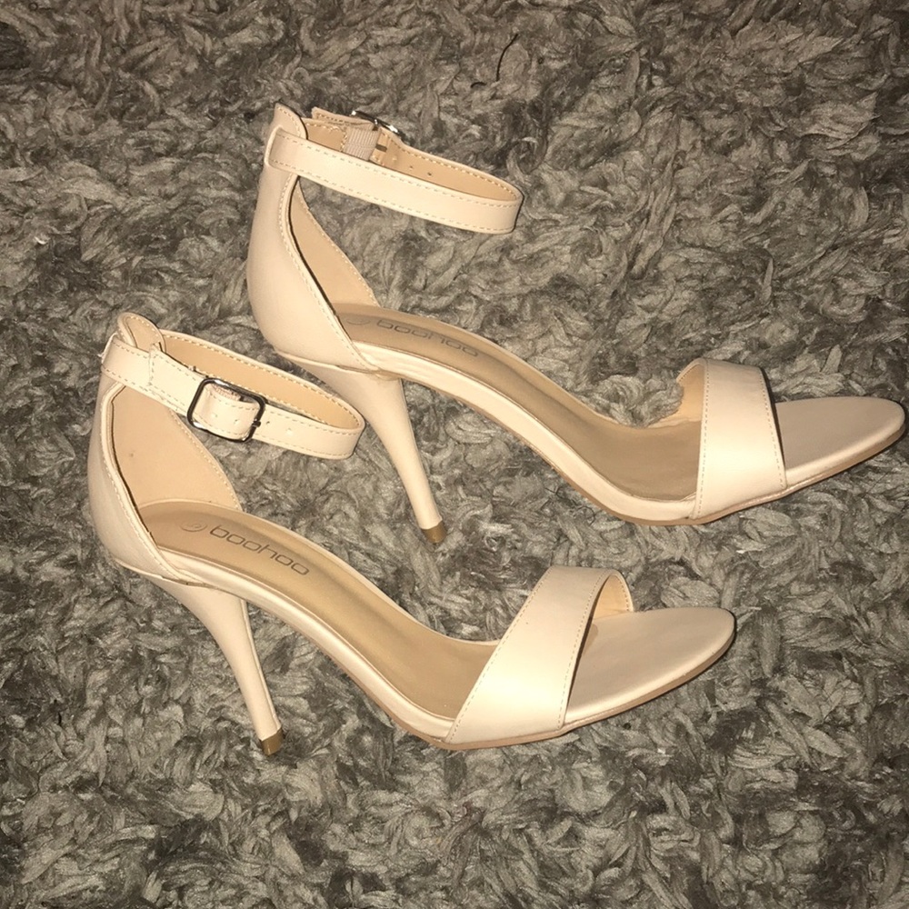 Wide Fit nude heels